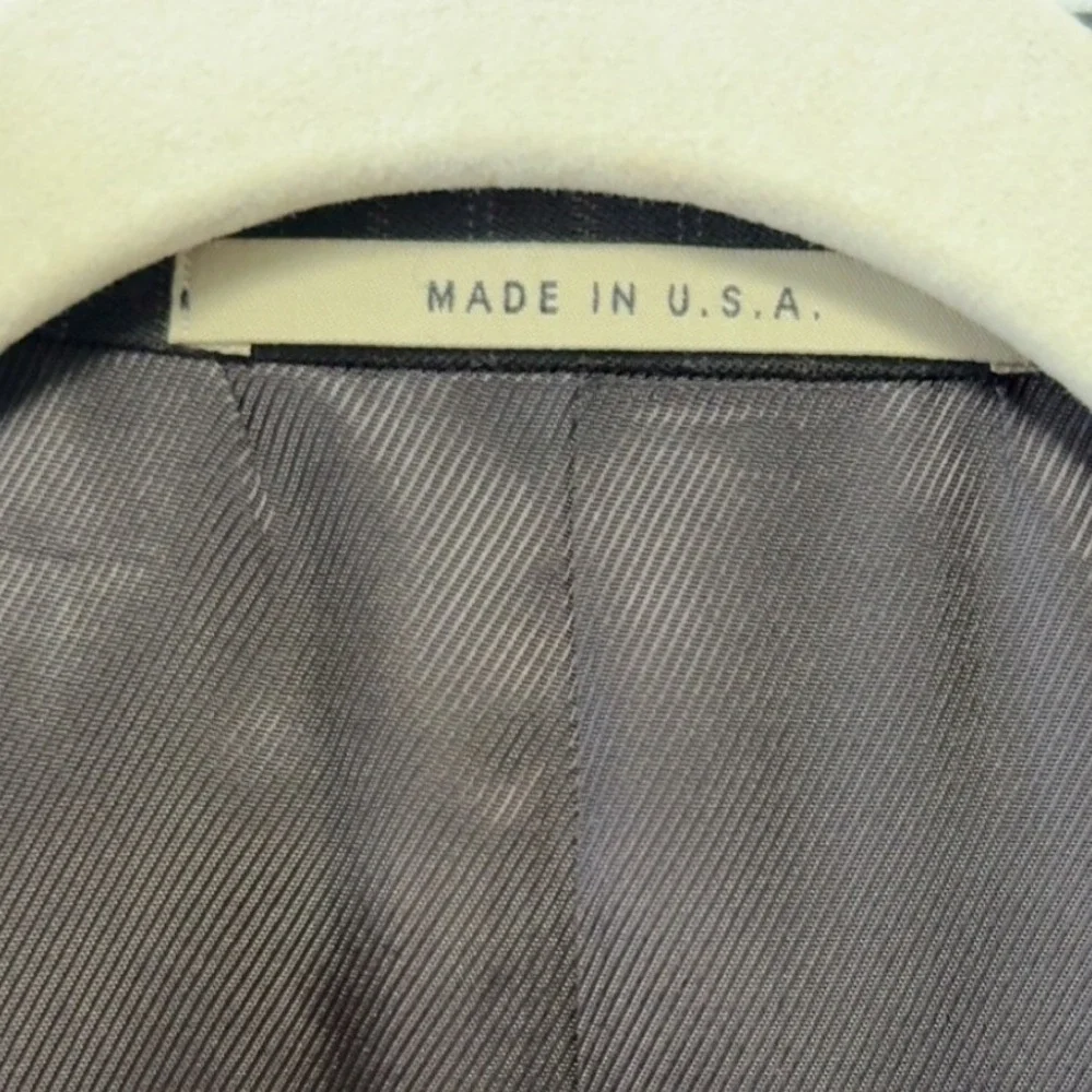 Burberry London Men's Dark Gray Pinstripe Wool Blazer 42R‎ Made in USA
